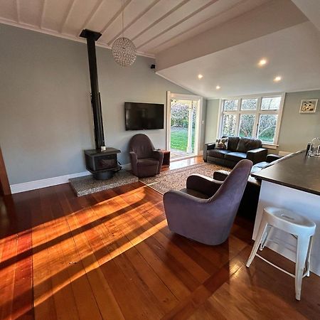 Dublin Country Cottage Martinborough Exterior photo